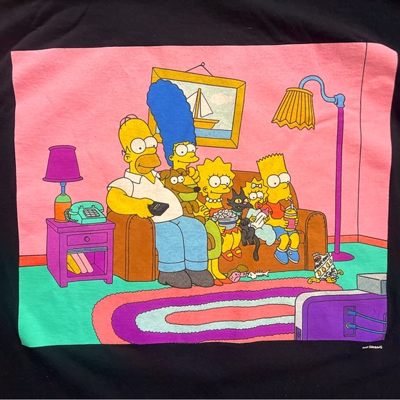 The Simpsons Opening Couch Scene 2XL but not the big Black T-shirt - Picture 1 of 3